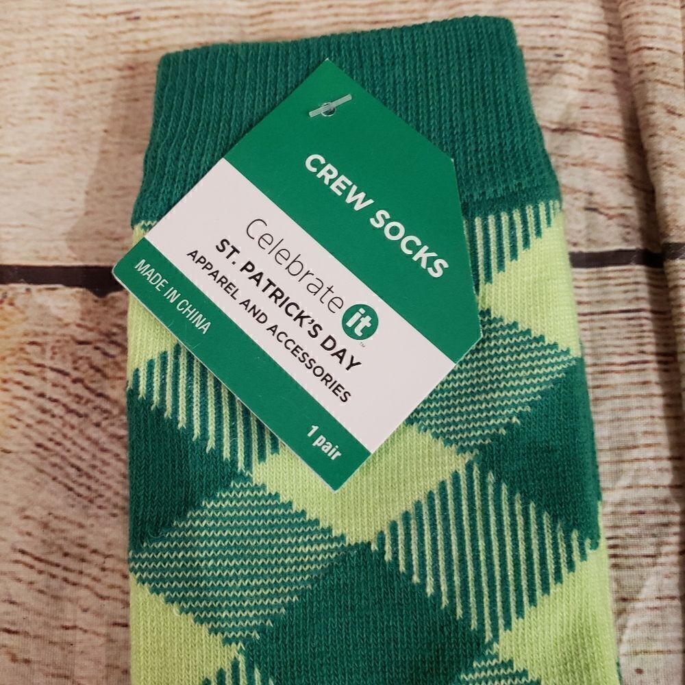 3 for $25 St Patrick's Day Socks - Picture 5 of 5